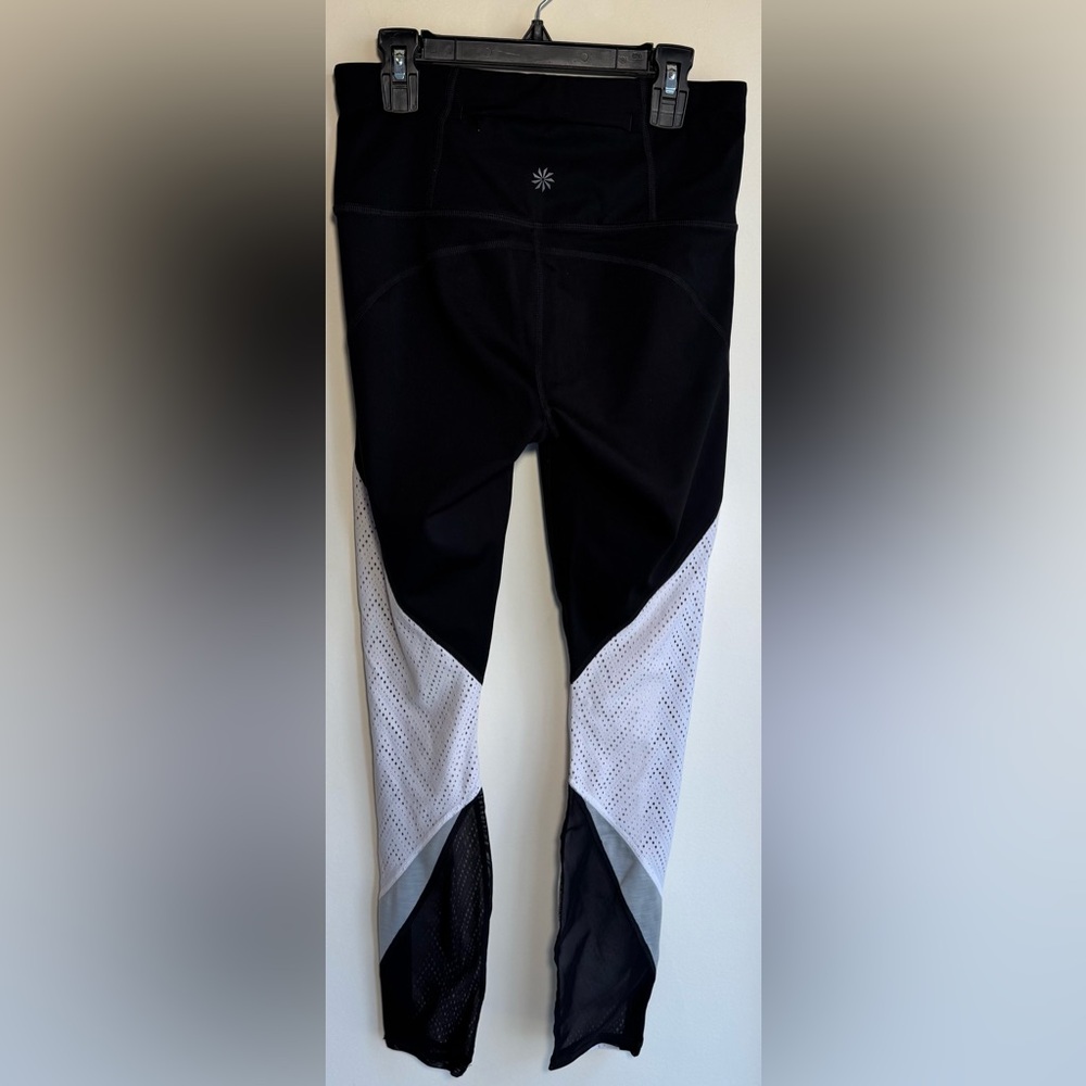 Athleta 7/8 Legging Women’s Small Black & White High Rise Precision Ankle Active